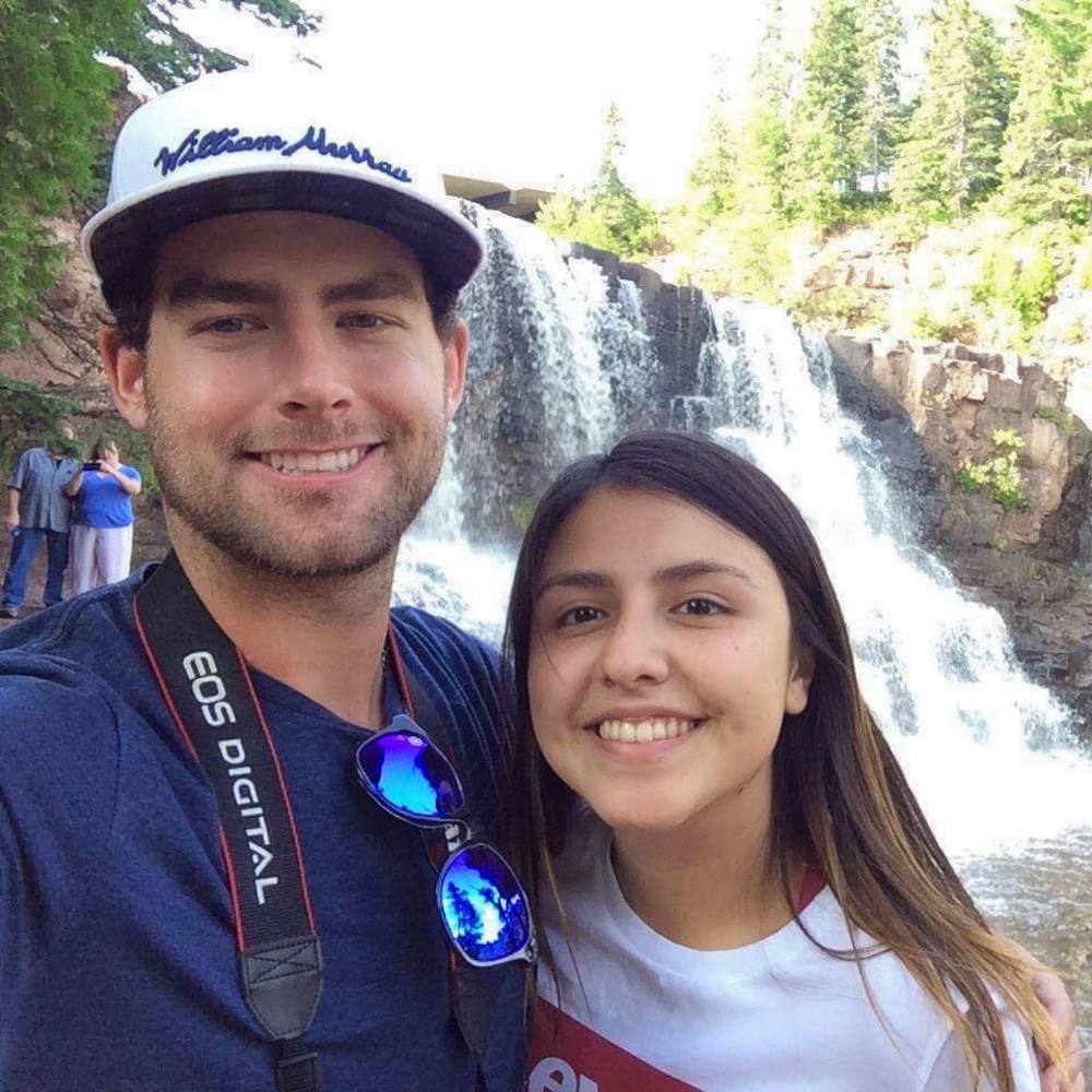 Meet your Posher, Felicia